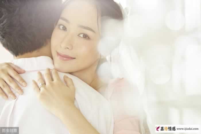 女人到了中年,为啥越来越离不开丈夫了?听听这几个女人的心里话_情感