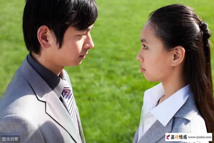 女的是不是对你有意思，一言便可试探，不行就五言_情感