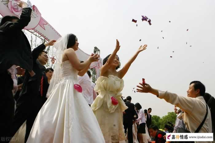 那些不要婚礼的女人过成了“这样”，希望你不在其中_情感