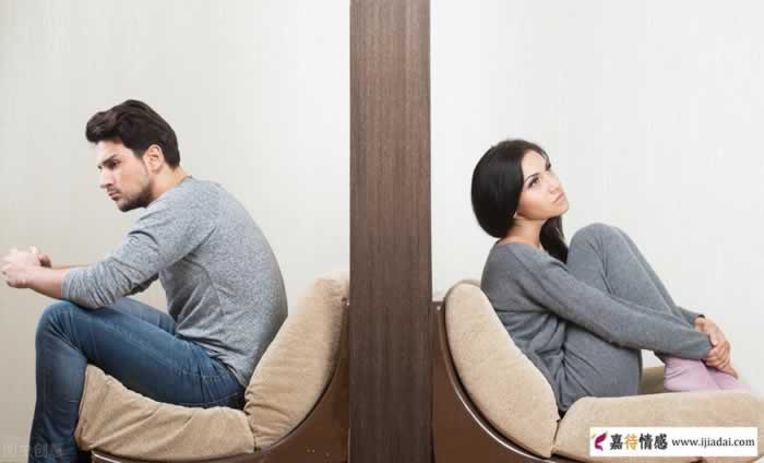 女人注意：男人有这几种表现，说明想跟你“断”了_情感