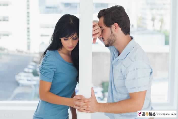 女人注意：男人有这几种表现，说明想跟你“断”了_情感