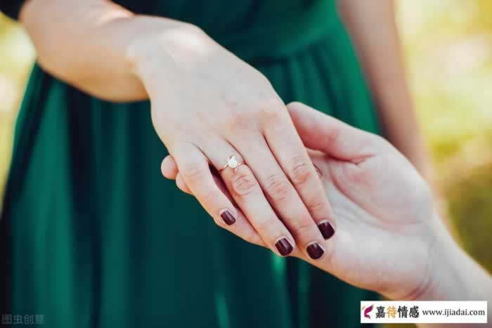 男人必懂:女人很爱一个男人,会为他做这3件事_情感