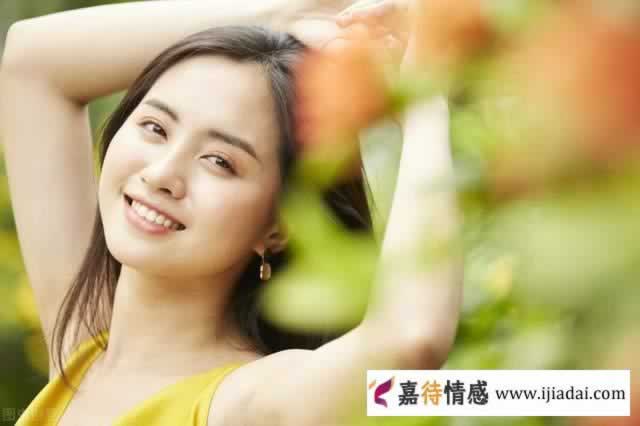 感情中，男人很难“撩得动”用这4种微信头像的女人_情感