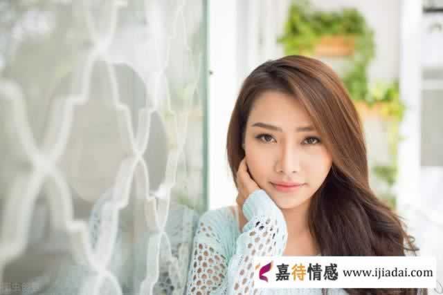感情中，男人很难“撩得动”用这4种微信头像的女人_情感