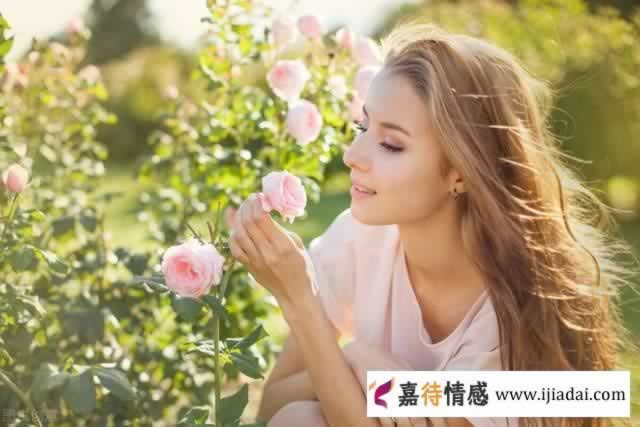 离婚的女人摆正心态，跨过这1道关卡，也能是婚姻的赢家_情感