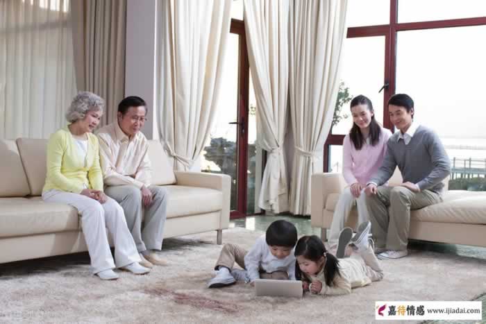婆媳关系不难处：新婚女子只为婆婆做了这些事，就被宠爱上天_情感