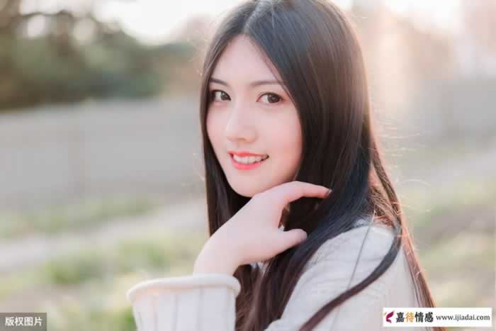 独立聪明的女孩都不会谈低质量的恋爱，是因为这三个原因_情感