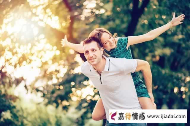 在婚姻爱情里，两个人合适的最好状态是相互不嫌弃，你赞同吗？_情感