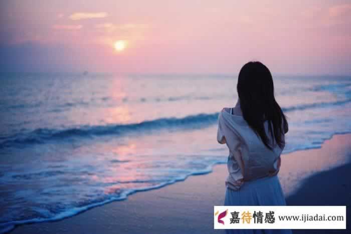 一个离异的女人和一个丧偶的女人,你会选哪个?为什么?_情感