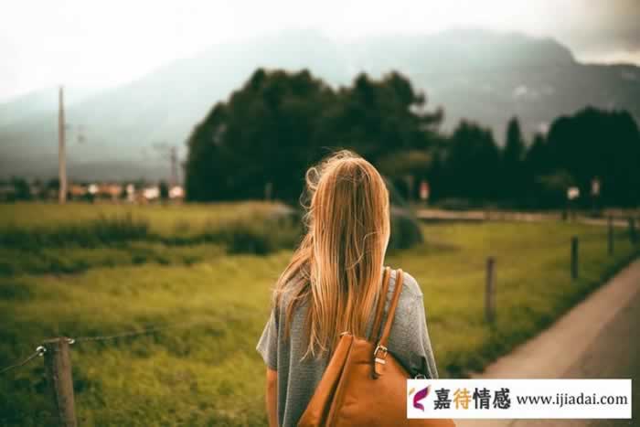 出轨的女人能回头吗？女朋友出轨的表现？_情感
