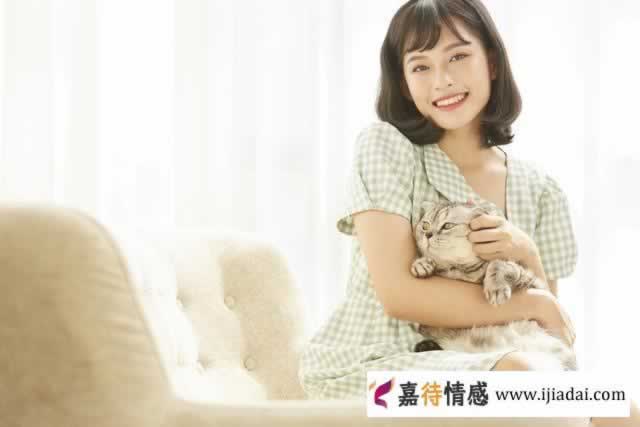 女人要幸福，不能有靠被人养的观念_情感