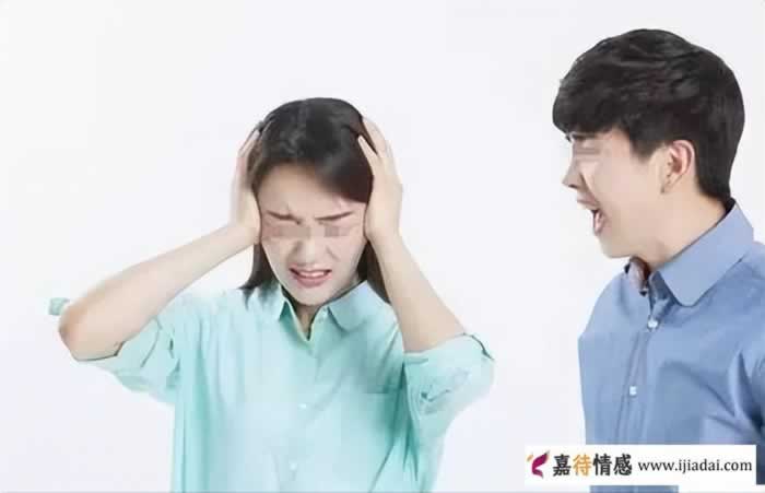两个出轨男人的心里话:跟妻子在亲热的时候,会想起情人吗_情感