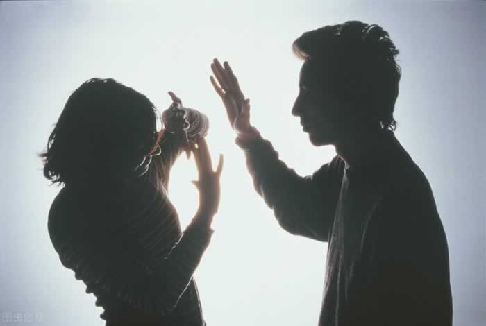 和男朋友经常吵架，分手想挽回要了解男人这些需求？_情感