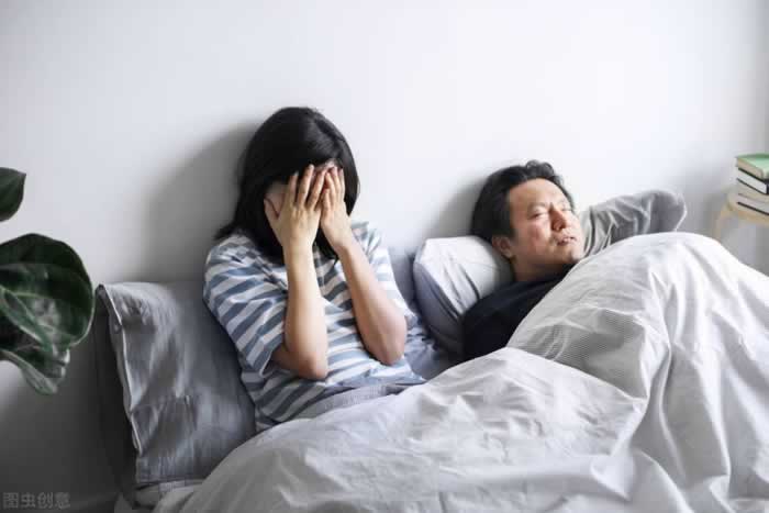 婚姻要懂得居安思危，挽回婚姻要对过去的错误进行补偿_情感