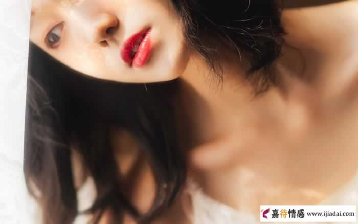 女人爱你入骨的表现 娶了她,你一定会很幸福_情感