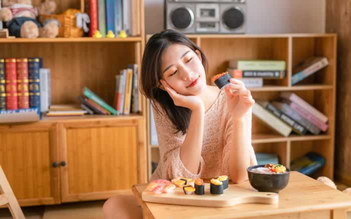夏天撩女生情话 今天是温柔又炙热的爱_情感