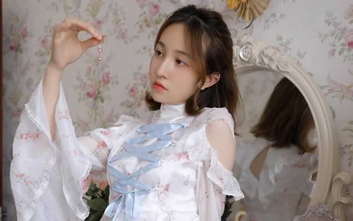 30个撩妹肉麻的句子 看得我鸡皮疙瘩一地_情感