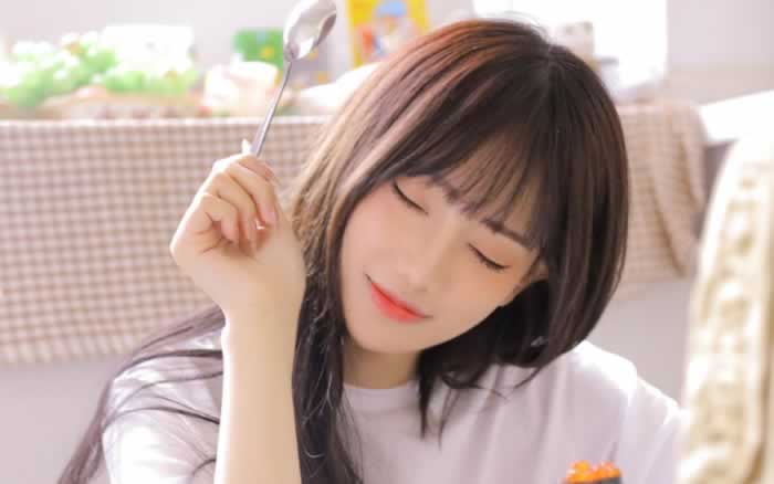 最能感动女朋友的情话 看到她哭鼻子我心都化了_情感