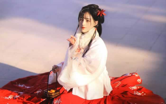 50句古文撩人情诗 有文化的人撩起妹来真是不得了_情感