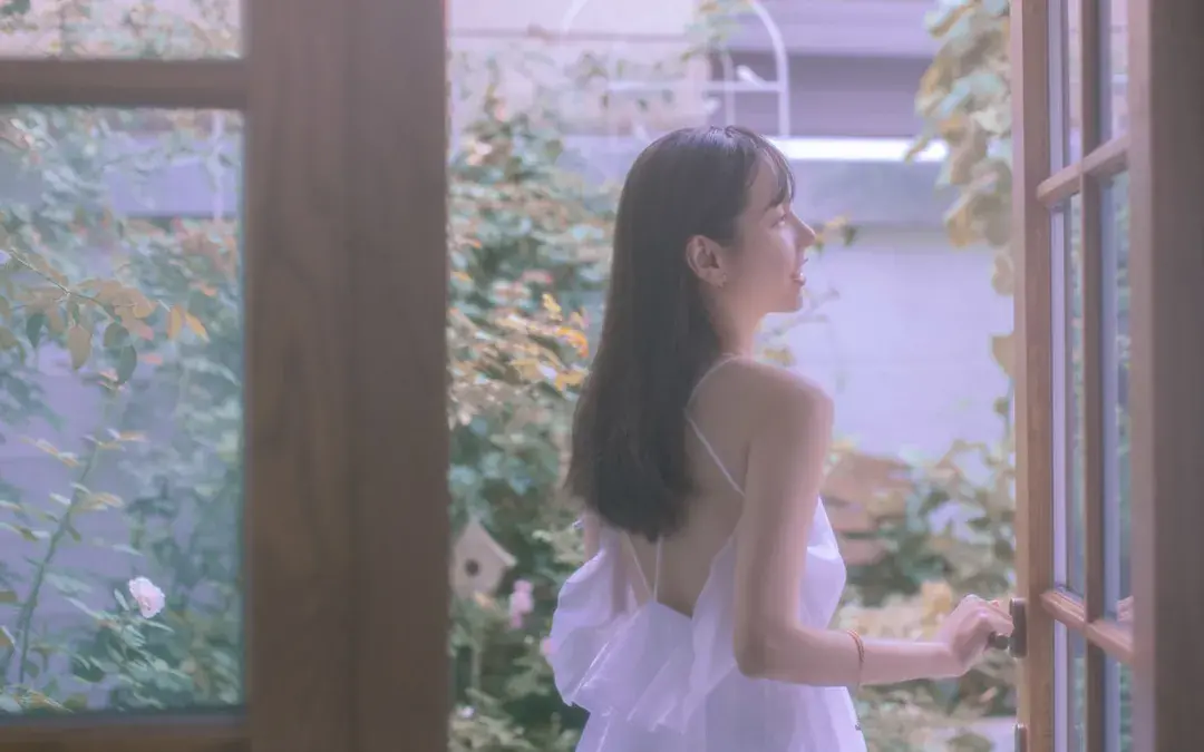 隐晦表示我爱你的句子,无需解释,懂的人自然会懂_情感