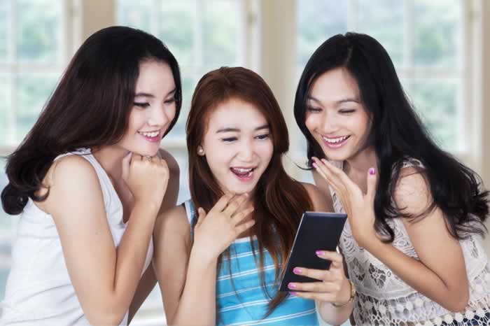 撩妹聊天开场白，学会这4个招式，她不会不理你_情感