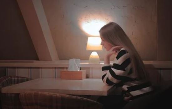 跟女孩表白,女孩对我态度不明确,她怎么想的? 跟女孩表白,女孩对我态度不明确,她怎么想的?