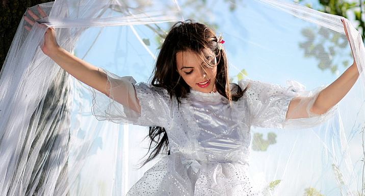 婆婆欺负我老公不帮我,老公一点不关心我,为了孩子我该忍吗? 婆婆欺负我老公不帮我,老公一点不关心我,为了孩子我该忍吗?