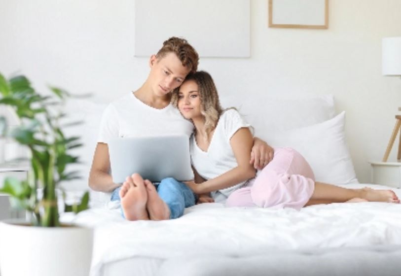 怀疑老婆出轨,她要跟我离婚怎么办? 怀疑老婆出轨,她要跟我离婚怎么办?
