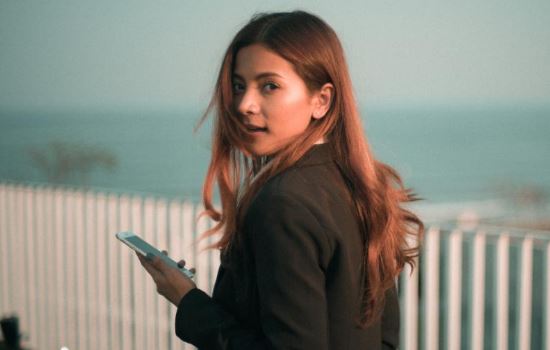 感觉老婆不爱我，不想离婚，我该何去何从？