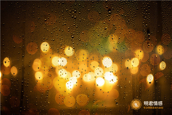 分手时挽留的话-聪明的3个“聊天套路”