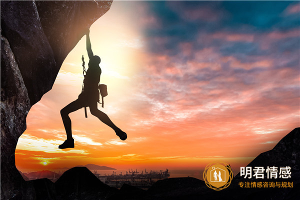 离婚后怎样挽回老公的心？-三个挽回方法