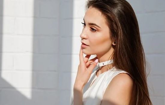 老婆想和我离婚又不见我该怎么办？还能不能挽回？