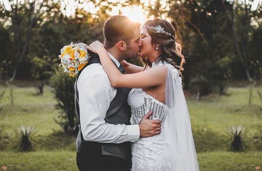 老婆不接我电话也不回我微信怎么办,还能挽回吗? 老婆不接我电话也不回我微信怎么办,还能挽回吗?