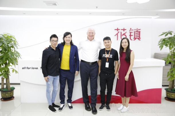 《进化心态学》作者戴维.巴斯中国首行走进情感咨询公司情感