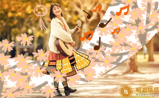 女性梦见蛇往身上爬周公解梦代表什么 女性梦见蛇往身上爬周公解梦代表什么