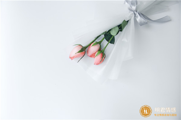 重新追求前女友的方法-分手后重新追回女朋友（朋友关系学）
